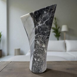 Dark Flame – Abstract Marble Sculpture null