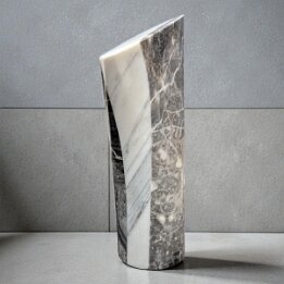 Dark Flame – Abstract Marble Sculpture null
